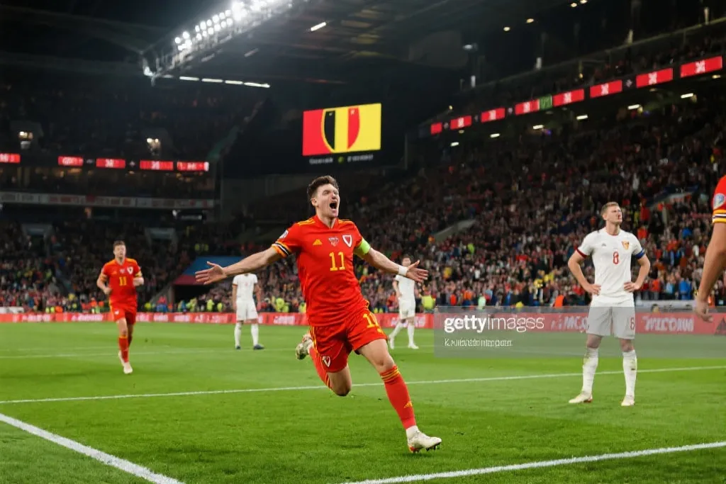 欧洲红魔炼狱惊魂夜：4-3险胜威尔士，通往世界杯的险途？